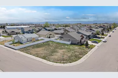 3993 Mount Hope St, Wellington, CO 80549 - Photo 3