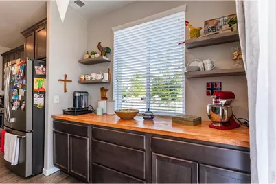 5319 Osbourne Dr, Windsor, CO 80550 - Photo 9