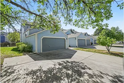 949 Reynolds Farm Ln #A8, Longmont, CO 80503 - Photo 3