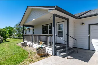 10007 E County Line Rd, Longmont, CO 80501 - Photo 7