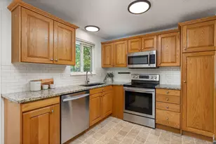 724 Hubbard Dr, Longmont, CO 80504 - Photo 11