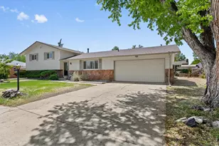 1805 Axial Dr, Loveland, CO 80538 - Photo 1
