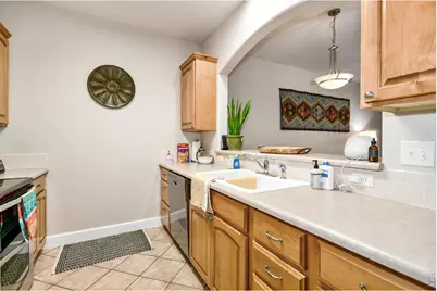 5775 29th St #602, Greeley, CO 80634 - Photo 9