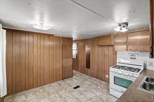 1316 Madeline Ct, Loveland, CO 80537 - Photo 5