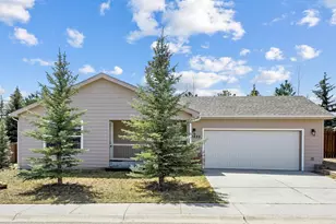1820 Gray Hawk Ct, Estes Park, CO 80517 - Photo 17