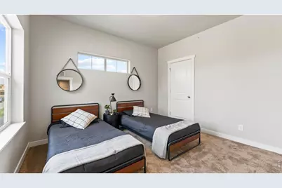 410 High Point Dr #206, Longmont, CO 80504 - Photo 17