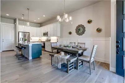 158 High Point Dr, Longmont, CO 80504 - Photo 9
