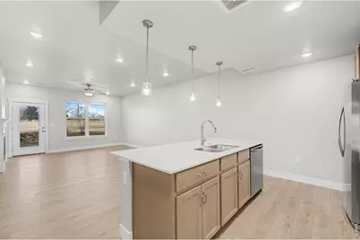 265 High Point Dr #103, Longmont, CO 80504 - Photo 3