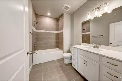 245 High Point Dr #201, Longmont, CO 80504 - Photo 17