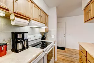 550 W Elkhorn Ave, Estes Park, CO 80517 - Photo 9