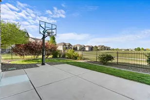 5840 Bromborough Dr, Windsor, CO 80550 - Photo 45