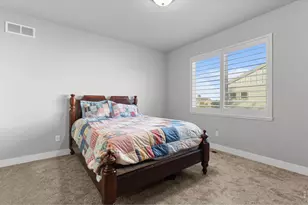 5840 Bromborough Dr, Windsor, CO 80550 - Photo 25