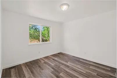 943 Eagle Dr, Loveland, CO 80537 - Photo 9