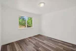 943 Eagle Dr, Loveland, CO 80537 - Photo 9