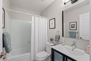 13872 E Linvale Pl, Aurora, CO 80014 - Photo 19