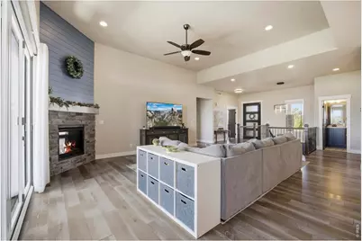 2812 Heron Lakes Pkwy, Berthoud, CO 80513 - Photo 9