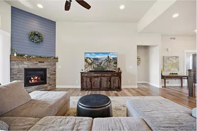 2812 Heron Lakes Pkwy, Berthoud, CO 80513 - Photo 7
