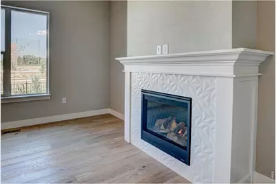 214 High Point Dr, Longmont, CO 80504 - Photo 5