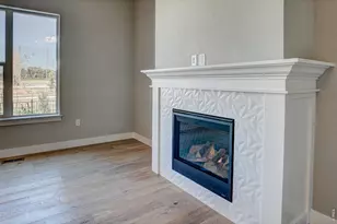 214 High Point Dr, Longmont, CO 80504 - Photo 5