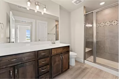 4260 Vulcan Creek Dr #204, Loveland, CO 80538 - Photo 11