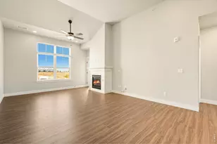 4260 Vulcan Crk Dr, Loveland, CO 80538 - Photo 5