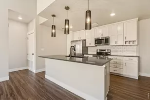 4260 Vulcan Crk Dr, Loveland, CO 80538 - Photo 3