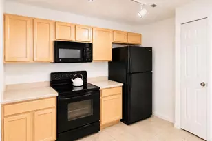 5255 Memphis St, Denver, CO 80239 - Photo 9