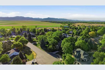 210 Southside Ct, Fort Collins, CO 80525 - Photo 5