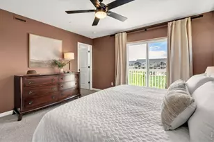 2718 Bear Spgs Cir, Longmont, CO 80503 - Photo 19