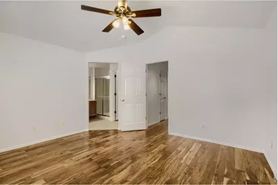 1633 Deerwood Dr, Longmont, CO 80504 - Photo 15