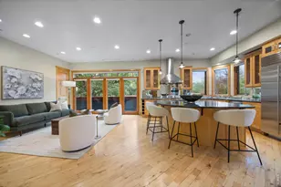 2034 Pearl St, Boulder, CO 80302 - Photo 3