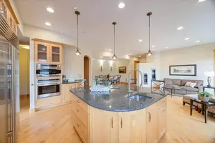 2034 Pearl St, Boulder, CO 80302 - Photo 11