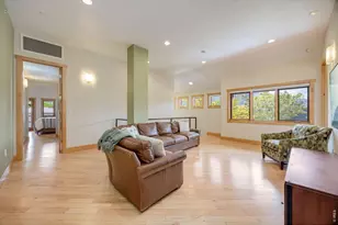 2034 Pearl St, Boulder, CO 80302 - Photo 25