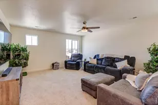 2744 Wren Dr, Johnstown, CO 80534 - Photo 23