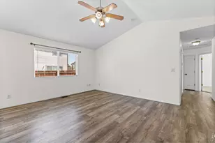 309 E 29th St Rd, Greeley, CO 80631 - Photo 7