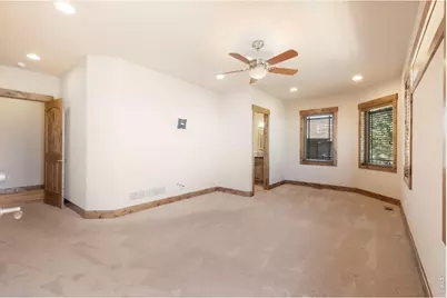 7042 Ruidoso Dr, Windsor, CO 80550 - Photo 21