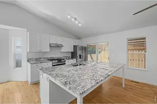 1002 Teton Ct, Windsor, CO 80550 - Photo 7