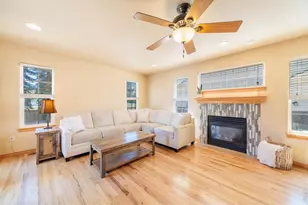 2513 Falcon Dr, Longmont, CO 80503 - Photo 17