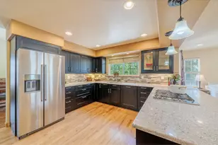 2513 Falcon Dr, Longmont, CO 80503 - Photo 5