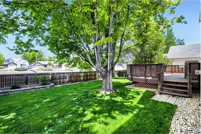1512 Willowbrook Dr, Longmont, CO 80504 - Photo 27
