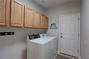1677 Metropolitan Dr, Longmont, CO 80504 - Photo 19