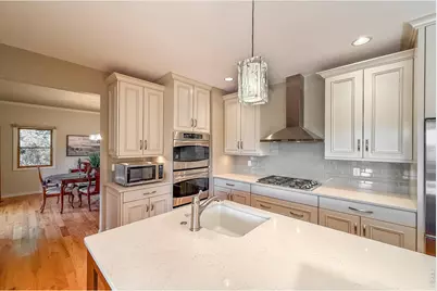 1183 Twin Peaks Cir, Longmont, CO 80503 - Photo 15