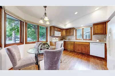 2112 Creekwood Ct, Fort Collins, CO 80525 - Photo 9