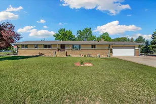 201 Namaqua Rd, Loveland, CO 80537 - Photo 1