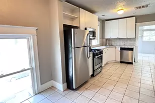 146 N Logan St, Denver, CO 80203 - Photo 27
