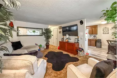 2051 Collyer St, Longmont, CO 80501 - Photo 3