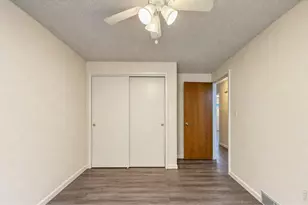 2051 Collyer St, Longmont, CO 80501 - Photo 5