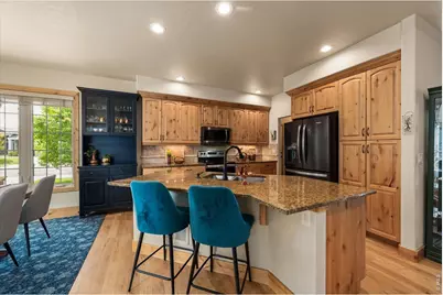 8206 Surrey St, Greeley, CO 80634 - Photo 7