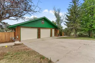 300 Colt Dr, Loveland, CO 80537 - Photo 29