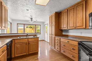 207 N 44th Ave, Greeley, CO 80634 - Photo 15